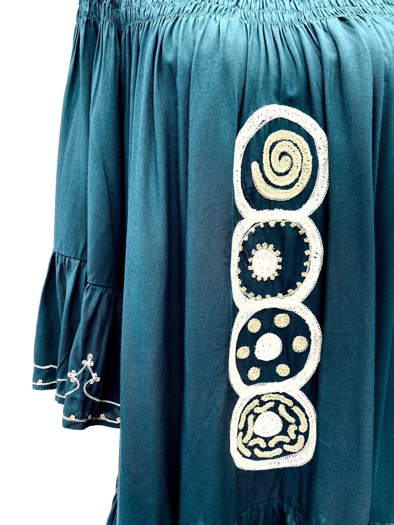 Vestido bordado de manga larga - Komodo-fv