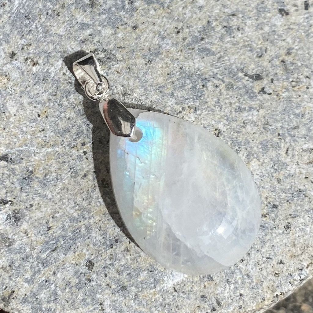Colgante de plata y Piedra Luna - Komodo-fv