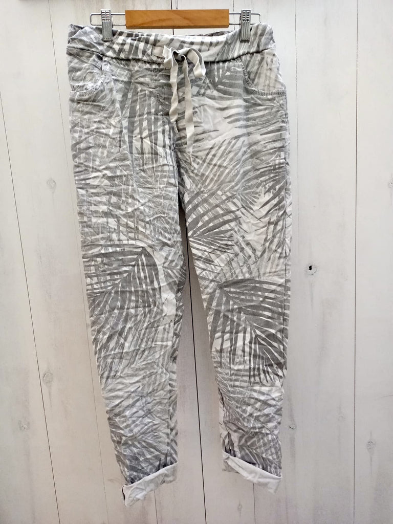 Pantalon “baggy” con estampado de hojas - Komodo-fv